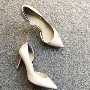 Jessica’s Simpson Nude Pumps